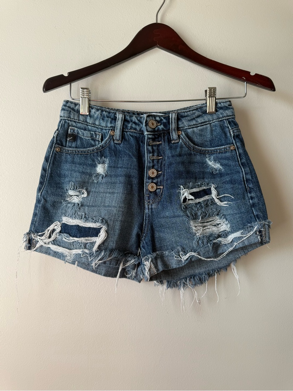 KanCan Distressed Button-Fly Denim Blue Distressed Shorts Women’s Size XS EUC